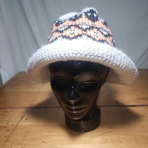 FREE PEOPLE High Road Crochet Bucket Fair Isle Knit HAT grey peach Hat
